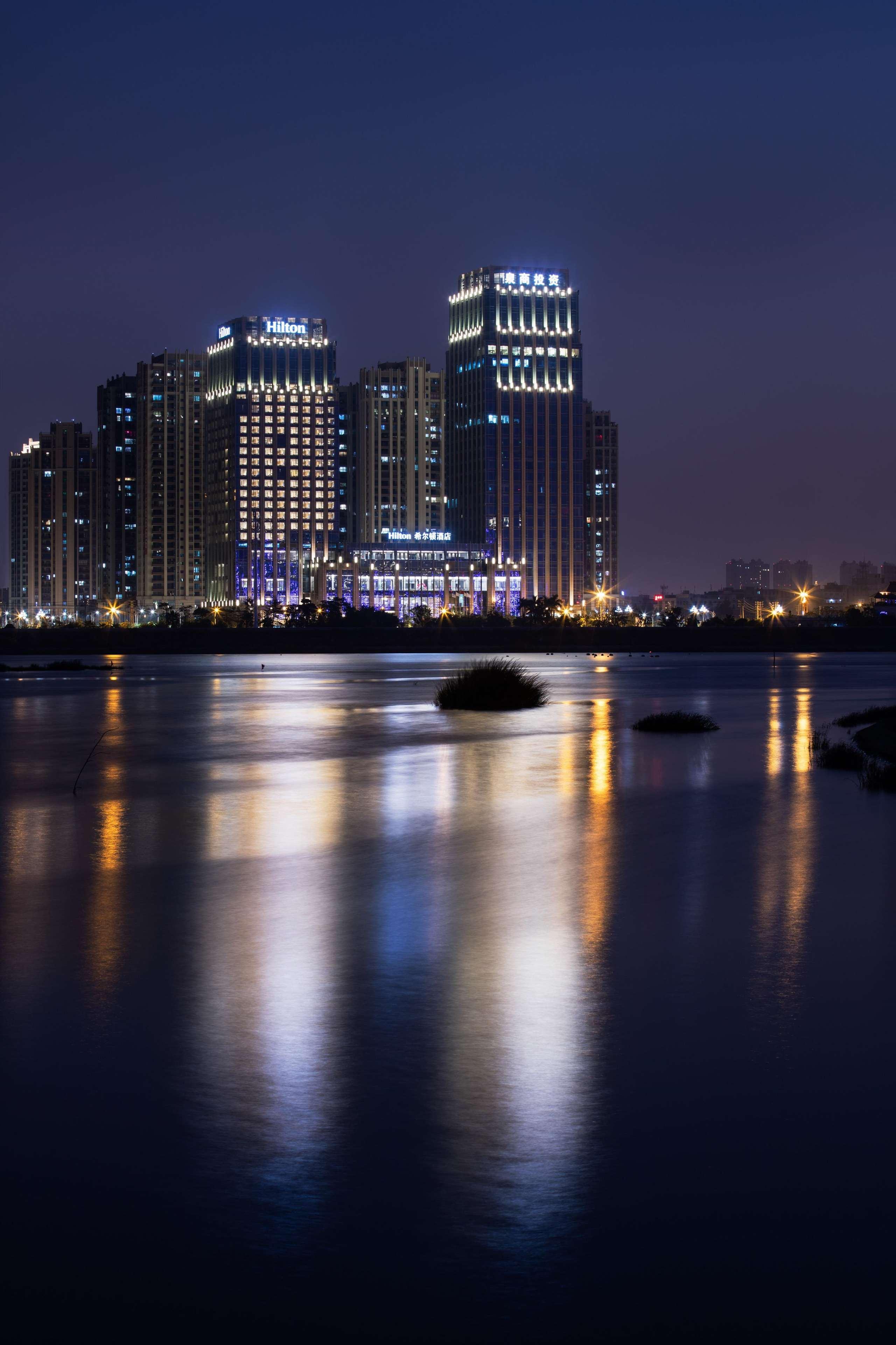 Hilton Quanzhou Riverside Exterior foto